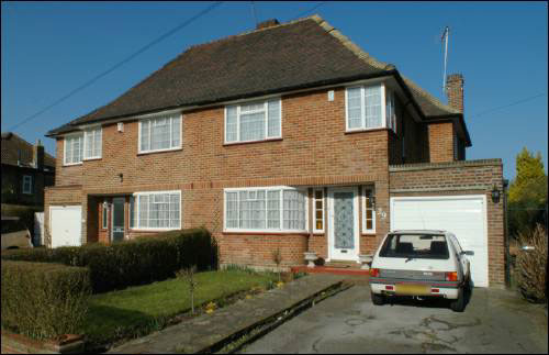 29 Vivian Way a